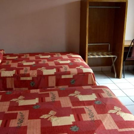 Hotel Palencia Гутьеррес-Самора Экстерьер фото