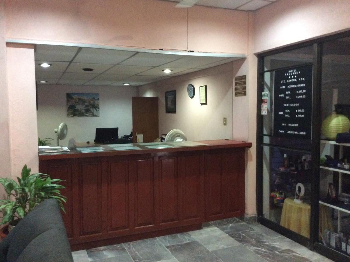 Hotel Palencia Гутьеррес-Самора Экстерьер фото